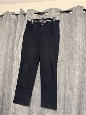 Gloria Vanderbilt Black Straight Leg Jeans
